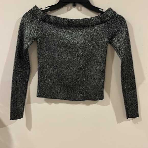 SUPERDOWN Black/Solver Sparkley Off the Shoulder Top Sz XL - Picture 2 of 6